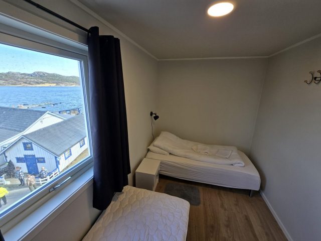 Angelreisen Halver Einvika Leilighet 10a