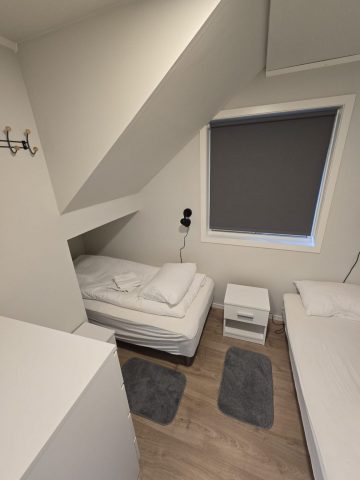 Angelreisen Halver Einvika Leilighet 10a
